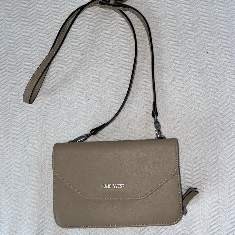 Nine West wallet and purse